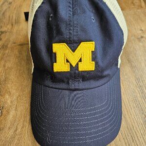Nike Michigan Wolverines Heritage 86 Trucker Hat Mesh Snapback Cap One Size Blue